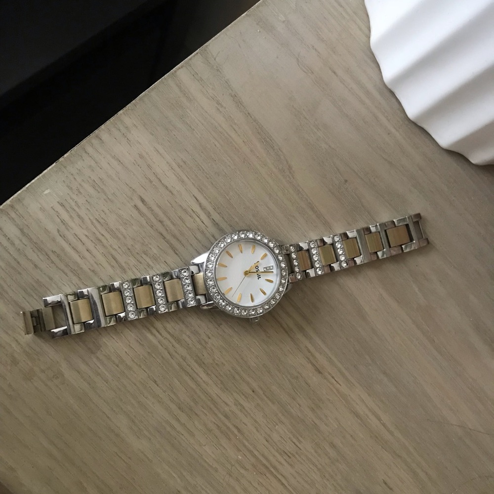 Fossil watch